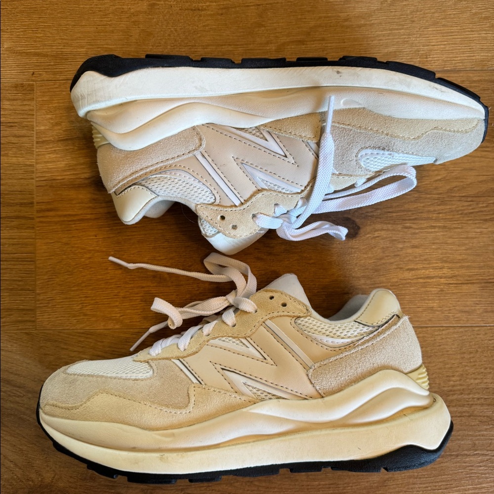 New Balance 57/40 Sea Salt Calm Taupe Women's Size 6.5
